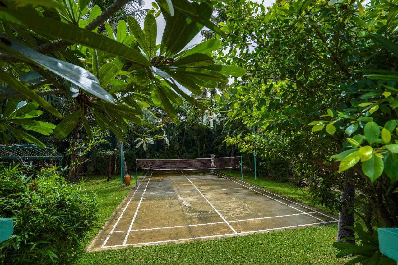Fragrant Nature Backwater Resort & Ayurveda Spa Коллам Екстер'єр фото